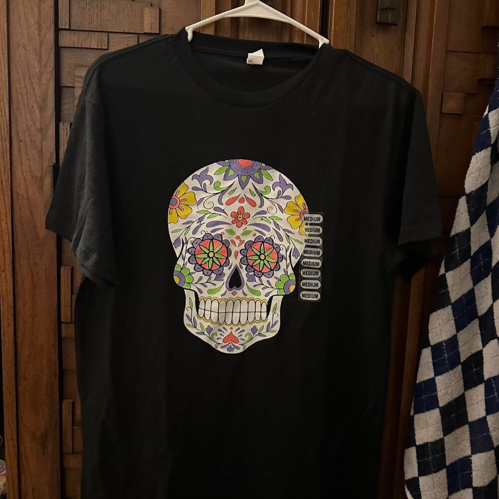 graphic tee
